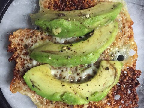 クリスマスにアボカドチーズ焼き